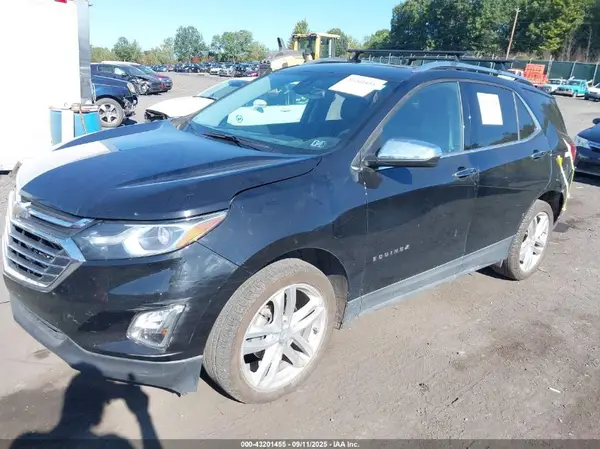 2GNAXVEV8J6111011 2018 CHEVROLET EQUINOX - Image 2