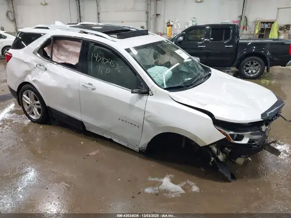 2GNAXVEV8J6156787 2018 CHEVROLET EQUINOX - Image 1
