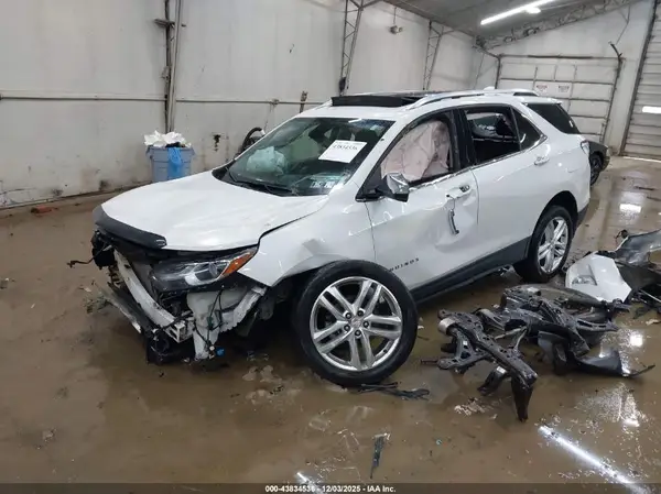 2GNAXVEV8J6156787 2018 CHEVROLET EQUINOX - Image 2
