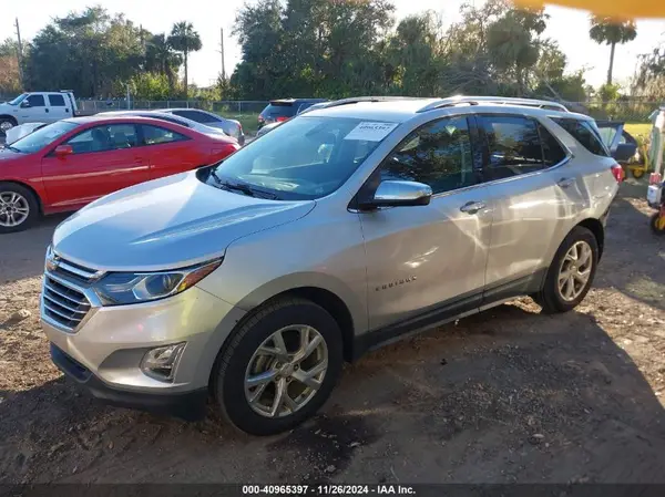 2GNAXVEV8J6188302 2018 CHEVROLET EQUINOX - Image 2