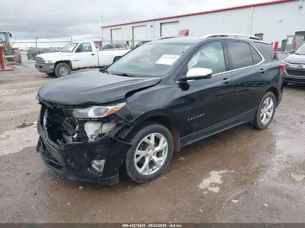 2GNAXVEV8J6262687 2018 CHEVROLET EQUINOX - Image 2