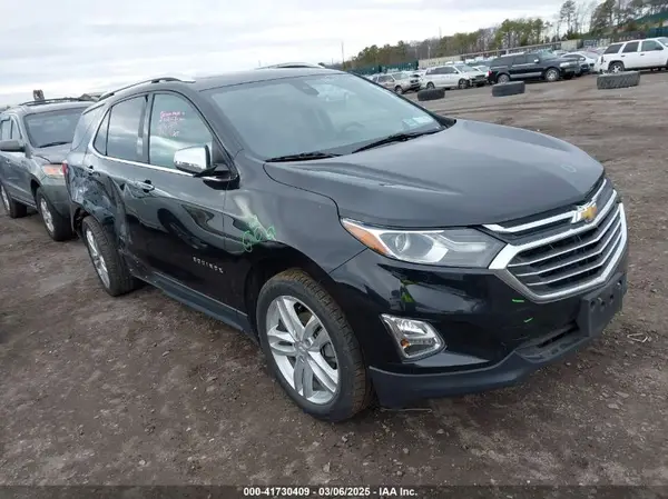 2GNAXVEV8J6339218 2018 CHEVROLET EQUINOX - Image 1