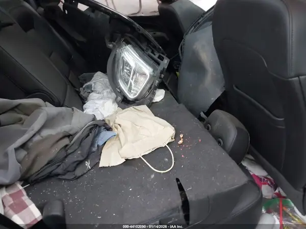 2GNAXVEV9J6106965 2018 CHEVROLET EQUINOX - Image 8