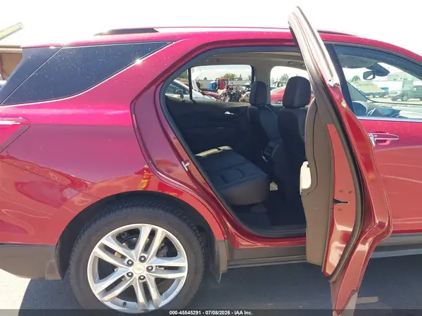 2GNAXVEV9J6132515 2018 CHEVROLET EQUINOX - Image 8