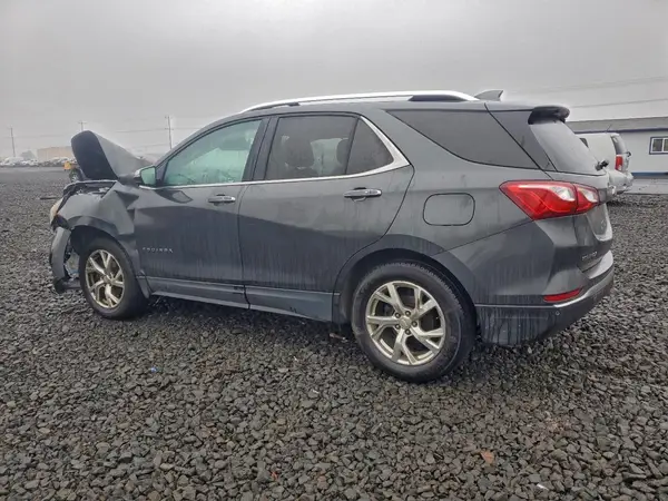 2GNAXVEV9J6174960 2018 CHEVROLET EQUINOX - Image 2