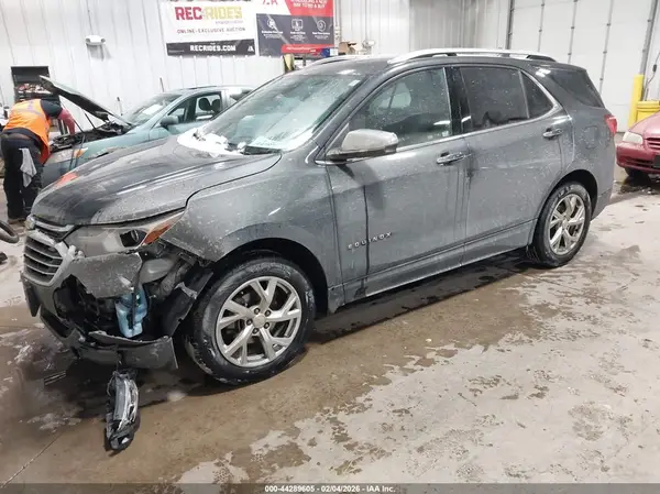 2GNAXVEV9J6280583 2018 CHEVROLET EQUINOX - Image 2