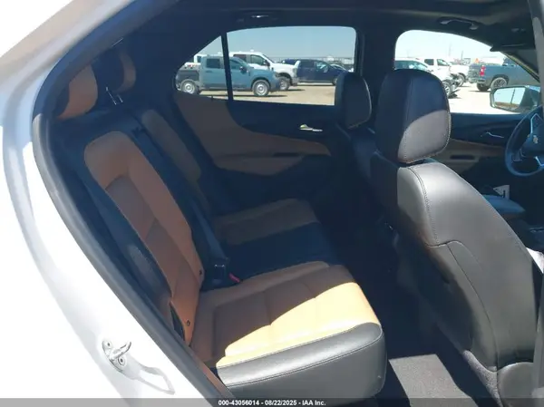 2GNAXVEVXJ6104478 2018 CHEVROLET EQUINOX - Image 8