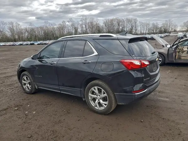2GNAXVEVXJ6141630 2018 CHEVROLET EQUINOX - Image 2