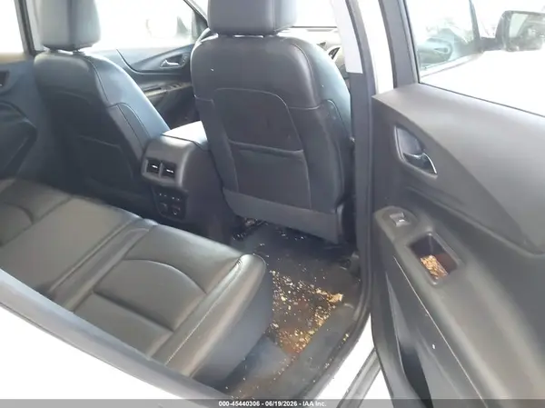 2GNAXVEVXJ6269687 2018 CHEVROLET EQUINOX - Image 8