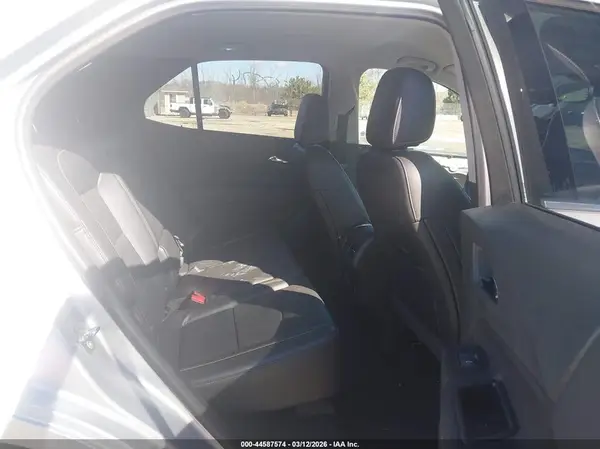 2GNAXVEVXJ6318693 2018 CHEVROLET EQUINOX - Image 8