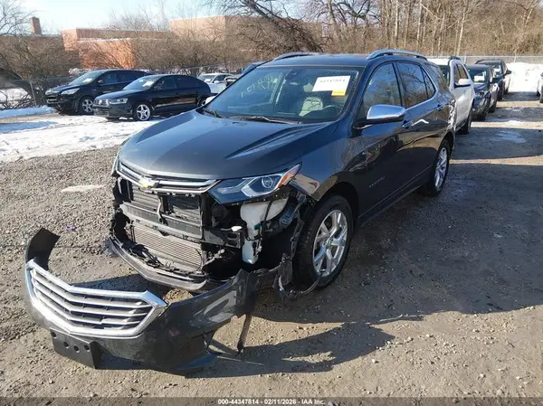 2GNAXVEVXJ6327958 2018 CHEVROLET EQUINOX - Image 2