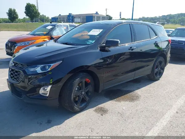 2GNAXVEX0K6135726 2019 CHEVROLET EQUINOX - Image 2