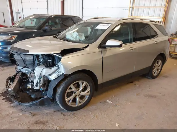 2GNAXVEX0K6198390 2019 CHEVROLET EQUINOX - Image 2