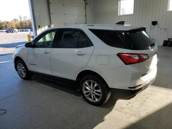 2GNAXVEX0K6272424 2019 CHEVROLET EQUINOX - Image 2