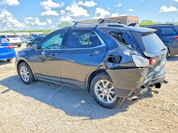 2GNAXVEX0L6212001 2020 CHEVROLET EQUINOX - Image 2