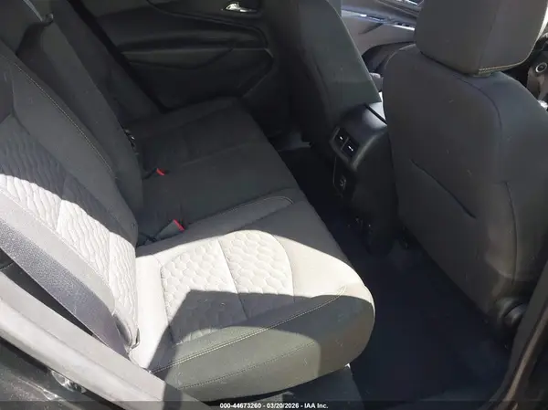 2GNAXVEX1K6208456 2019 CHEVROLET EQUINOX - Image 8