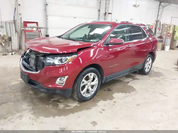 2GNAXVEX1K6245796 2019 CHEVROLET EQUINOX - Image 2