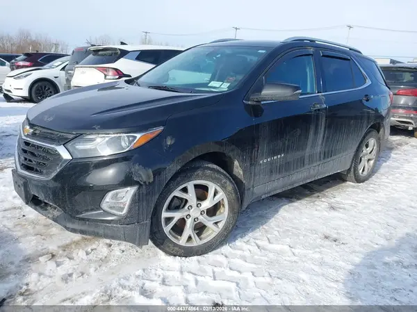2GNAXVEX2K6184345 2019 CHEVROLET EQUINOX - Image 2