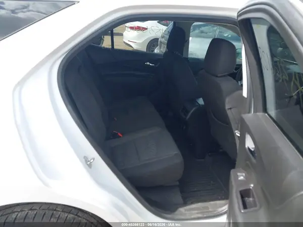 2GNAXVEX2K6228697 2019 CHEVROLET EQUINOX - Image 8