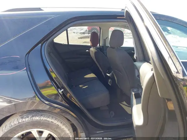 2GNAXVEX3K6170261 2019 CHEVROLET EQUINOX - Image 8