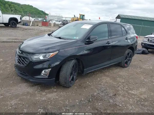 2GNAXVEX3K6183219 2019 CHEVROLET EQUINOX - Image 2