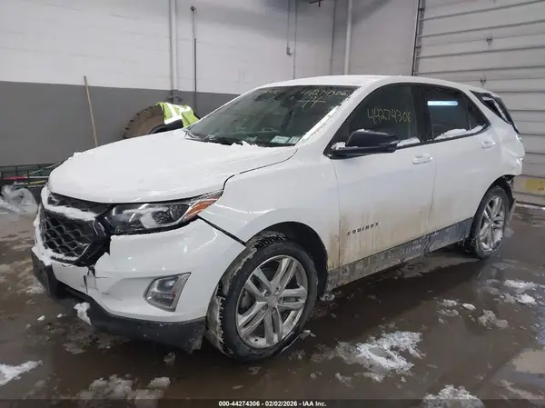 2GNAXVEX3K6280100 2019 CHEVROLET EQUINOX - Image 2