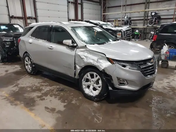 2GNAXVEX3K6281912 2019 CHEVROLET EQUINOX - Image 1
