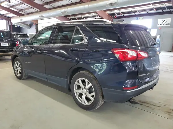 2GNAXVEX3L6142588 2020 CHEVROLET EQUINOX - Image 2