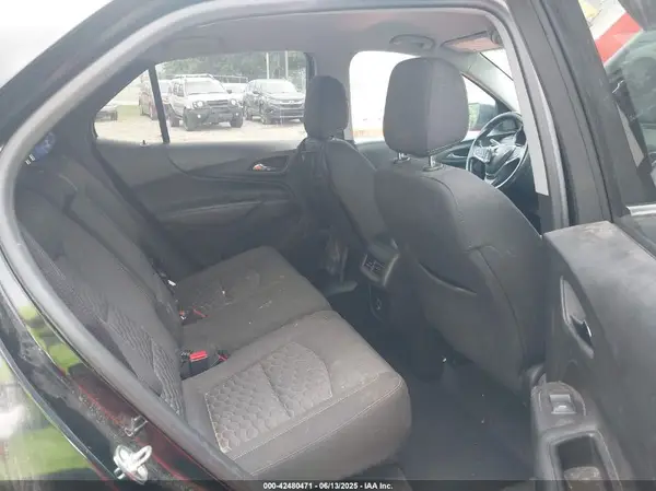2GNAXVEX4K6120372 2019 CHEVROLET EQUINOX - Image 8