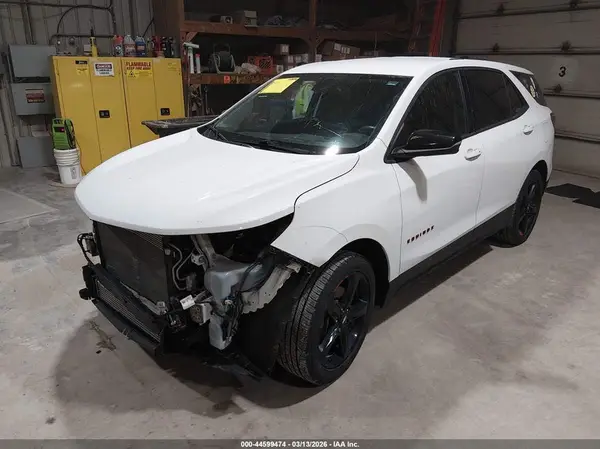 2GNAXVEX5K6136824 2019 CHEVROLET EQUINOX - Image 2