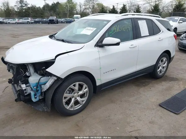 2GNAXVEX5K6182539 2019 CHEVROLET EQUINOX - Image 2
