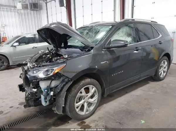 2GNAXVEX5K6185148 2019 CHEVROLET EQUINOX - Image 2