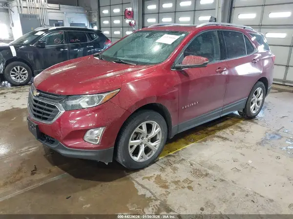 2GNAXVEX6K6264294 2019 CHEVROLET EQUINOX - Image 2