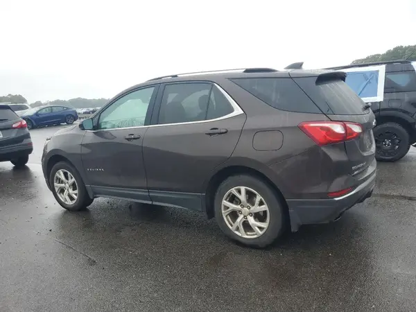 2GNAXVEX6L6111366 2020 CHEVROLET EQUINOX - Image 2
