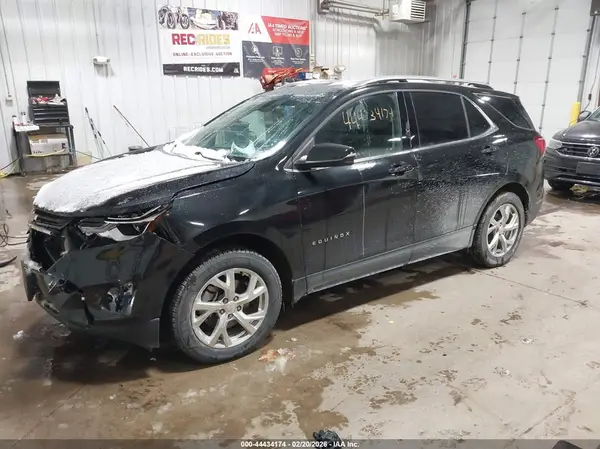 2GNAXVEX8K6218868 2019 CHEVROLET EQUINOX - Image 2