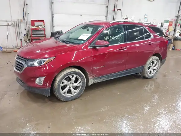 2GNAXVEX9K6155988 2019 CHEVROLET EQUINOX - Image 2