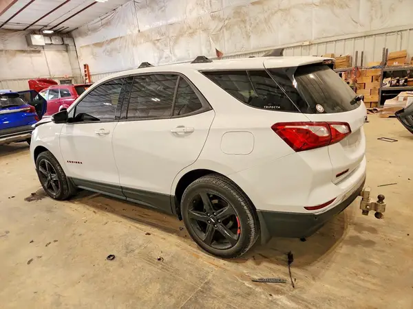 2GNAXVEX9K6215591 2019 CHEVROLET EQUINOX - Image 2