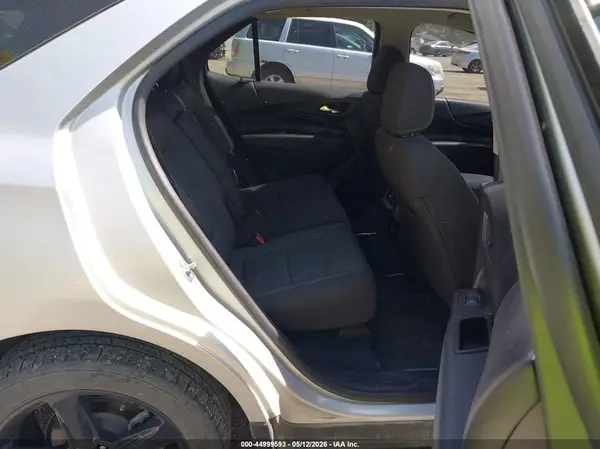 2GNAXVEX9K6294261 2019 CHEVROLET EQUINOX - Image 8