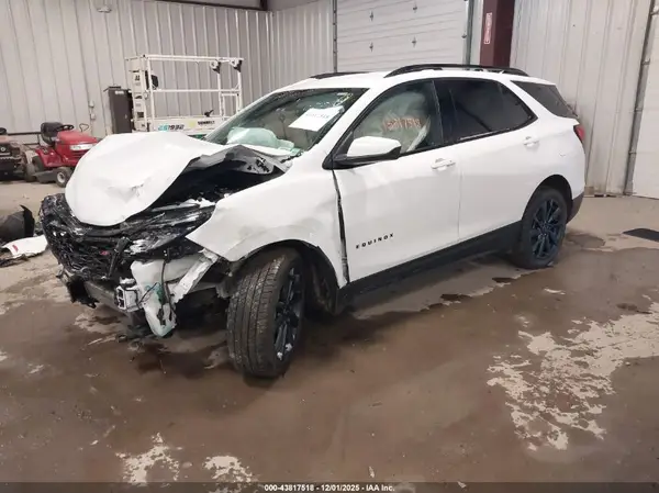 2GNAXWEV8N6116379 2022 CHEVROLET EQUINOX - Image 2