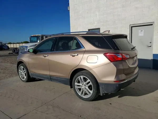 2GNAXWEX1J6226556 2018 CHEVROLET EQUINOX - Image 2