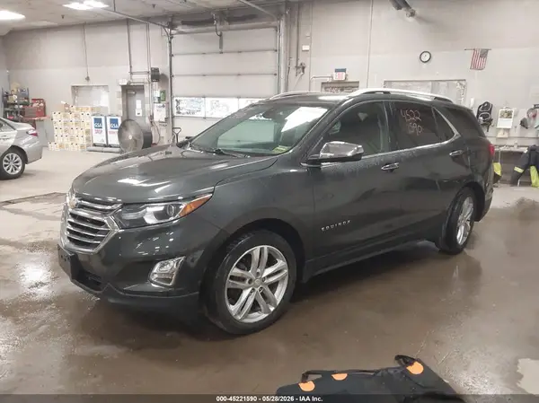 2GNAXWEX2J6322924 2018 CHEVROLET EQUINOX - Image 2