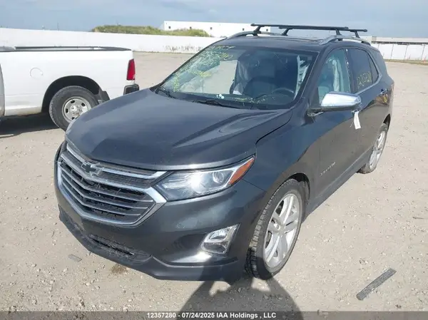 2GNAXWEX3J6138138 2018 CHEVROLET EQUINOX - Image 2