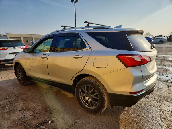 2GNAXWEX5J6210814 2018 CHEVROLET EQUINOX - Image 2