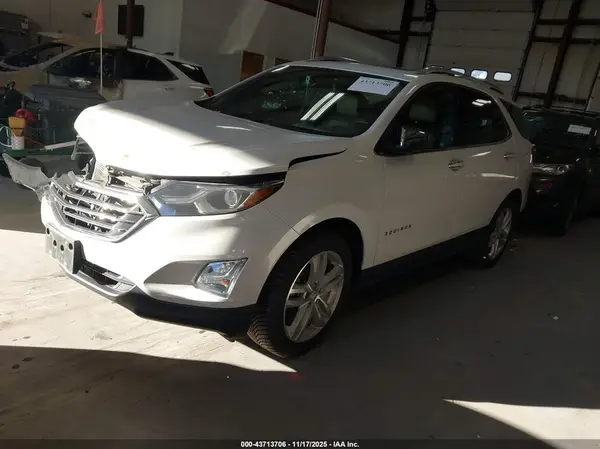 2GNAXWEX7J6159073 2018 CHEVROLET EQUINOX - Image 2