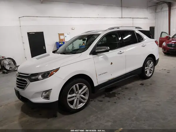 2GNAXWEX7J6178805 2018 CHEVROLET EQUINOX - Image 2
