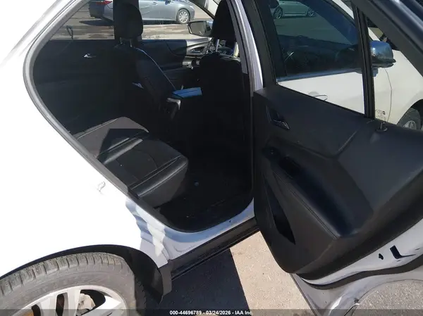 2GNAXWEX7J6338214 2018 CHEVROLET EQUINOX - Image 8