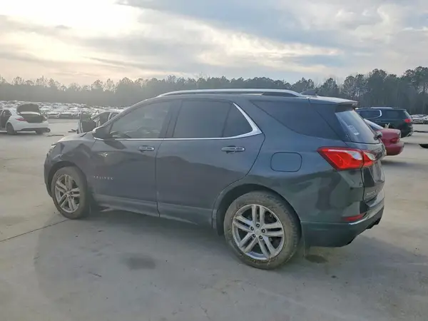 2GNAXWEX8J6138071 2018 CHEVROLET EQUINOX - Image 2