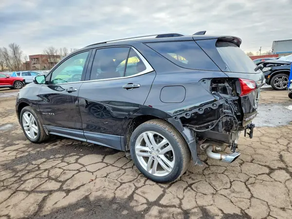 2GNAXWEX8J6139611 2018 CHEVROLET EQUINOX - Image 2