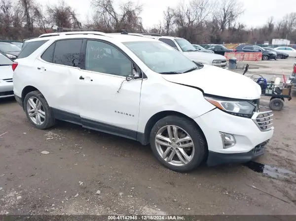2GNAXWEX8J6176884 2018 CHEVROLET EQUINOX - Image 1