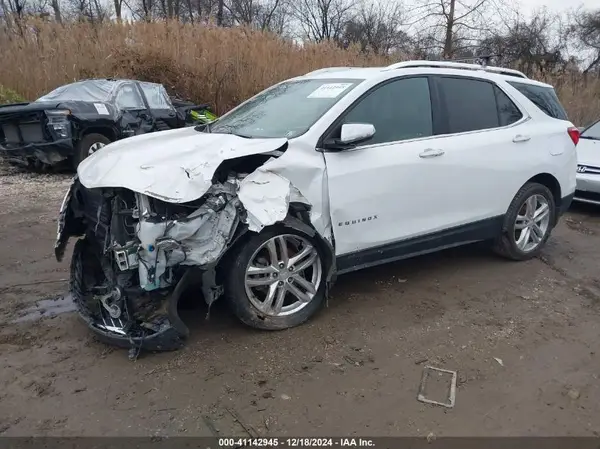 2GNAXWEX8J6176884 2018 CHEVROLET EQUINOX - Image 2